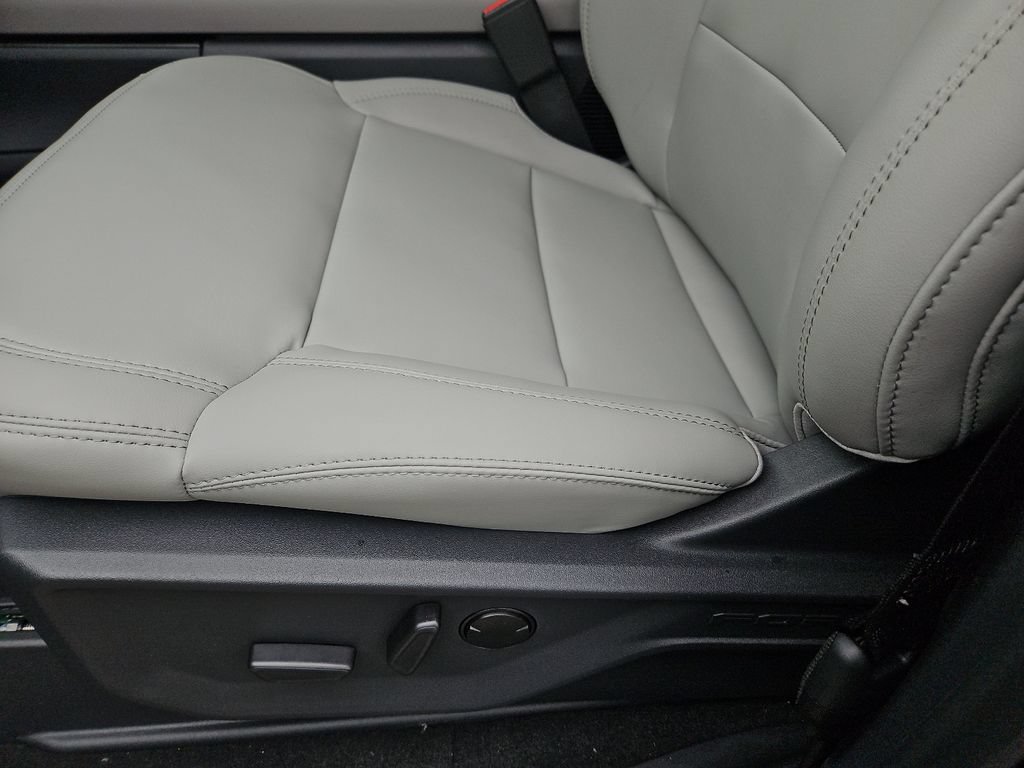 New 2026 Ford Expedition Active RWD image 23