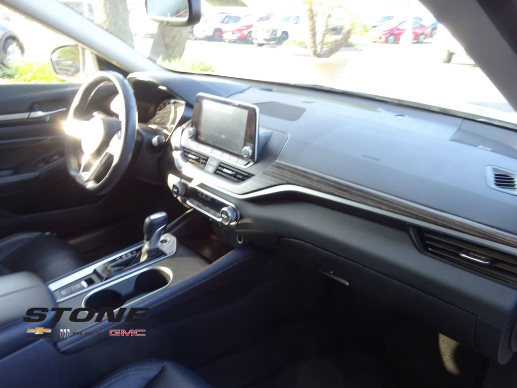 Used 2019 Nissan Altima 2.5 Platinum image 15