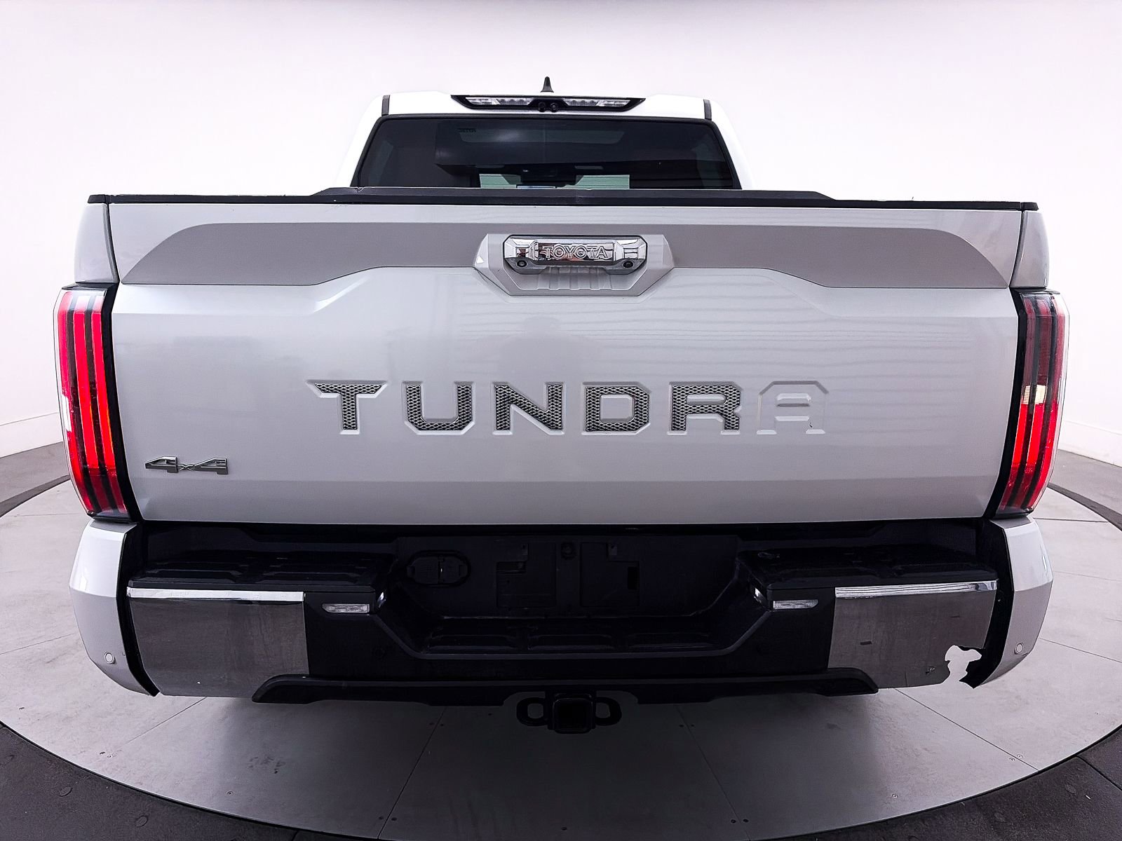 Used 2024 Toyota Tundra 1794 Edition AWD/4WD image 15