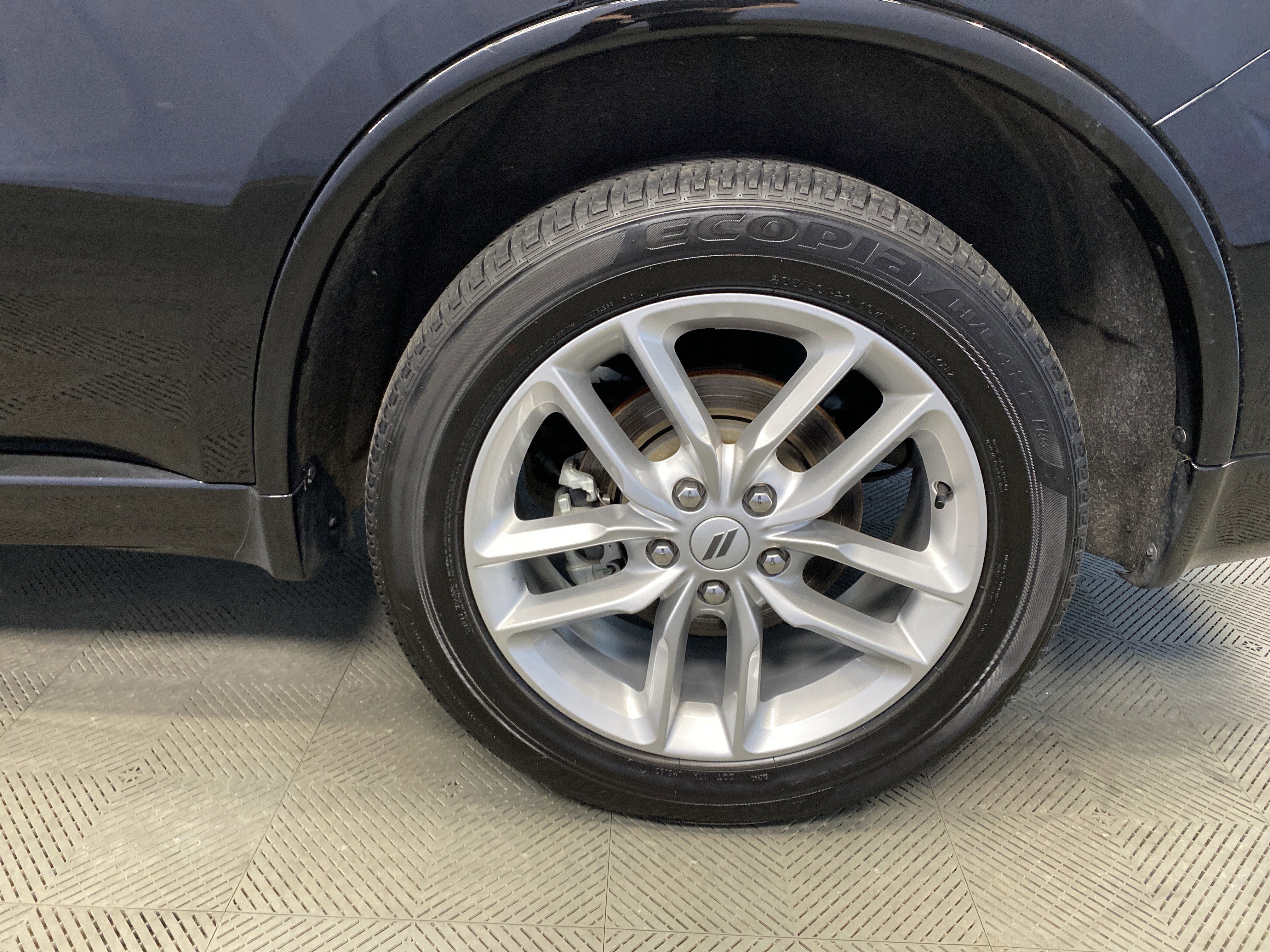 Certified 2025 Dodge Durango GT image 32