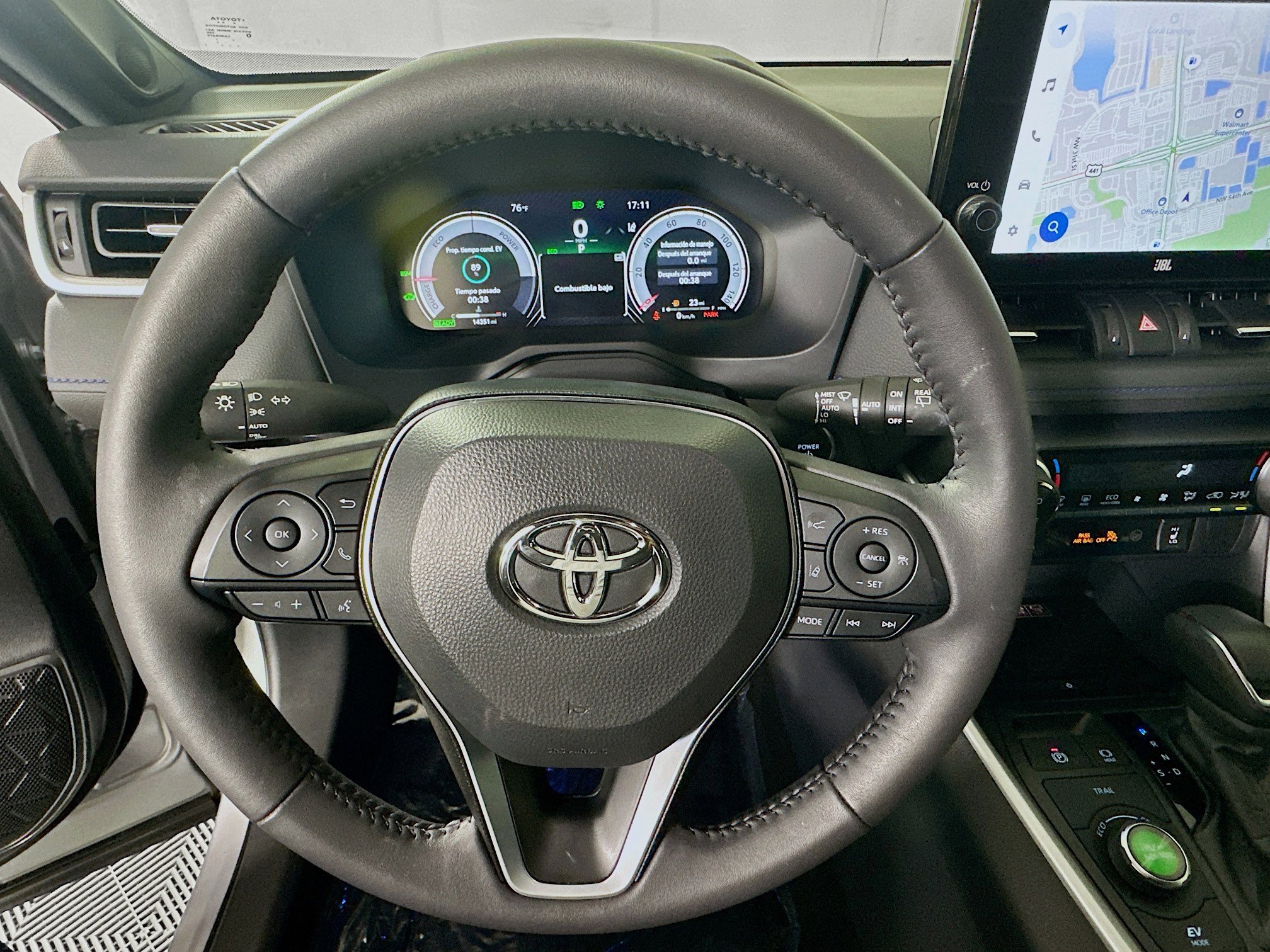 Used 2025 Toyota RAV4 XSE image 15