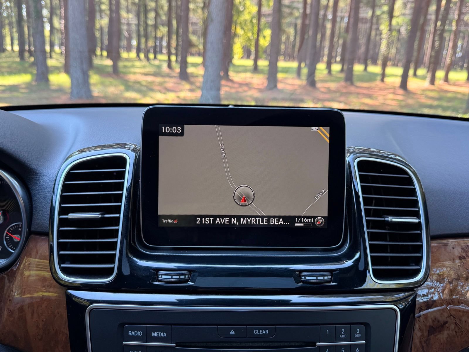 Used 2017 Mercedes-Benz GLE 350 image 4