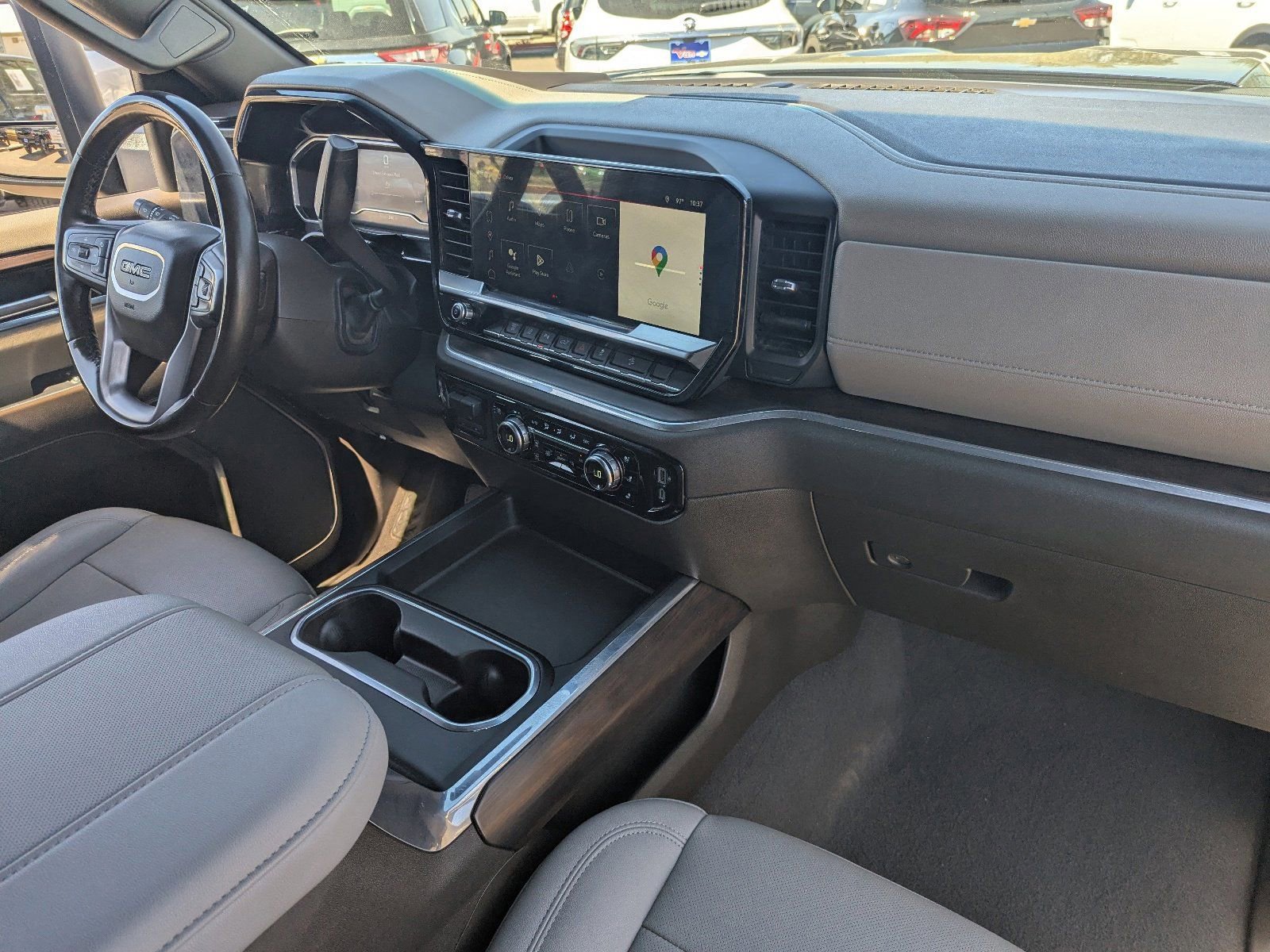 Used 2024 GMC Sierra 2500 SLT w/ SLT Premium Package image 13