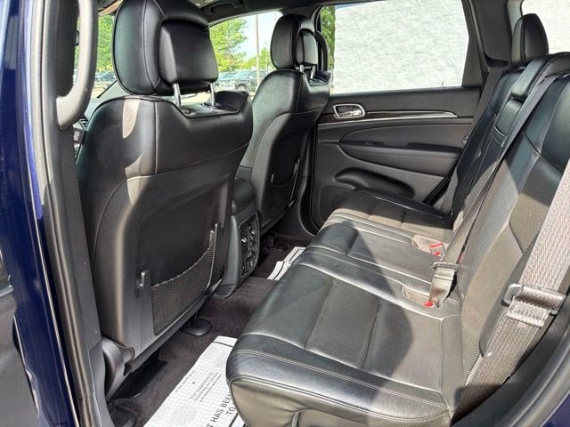 Used 2018 Jeep Grand Cherokee Overland AWD/4WD image 11