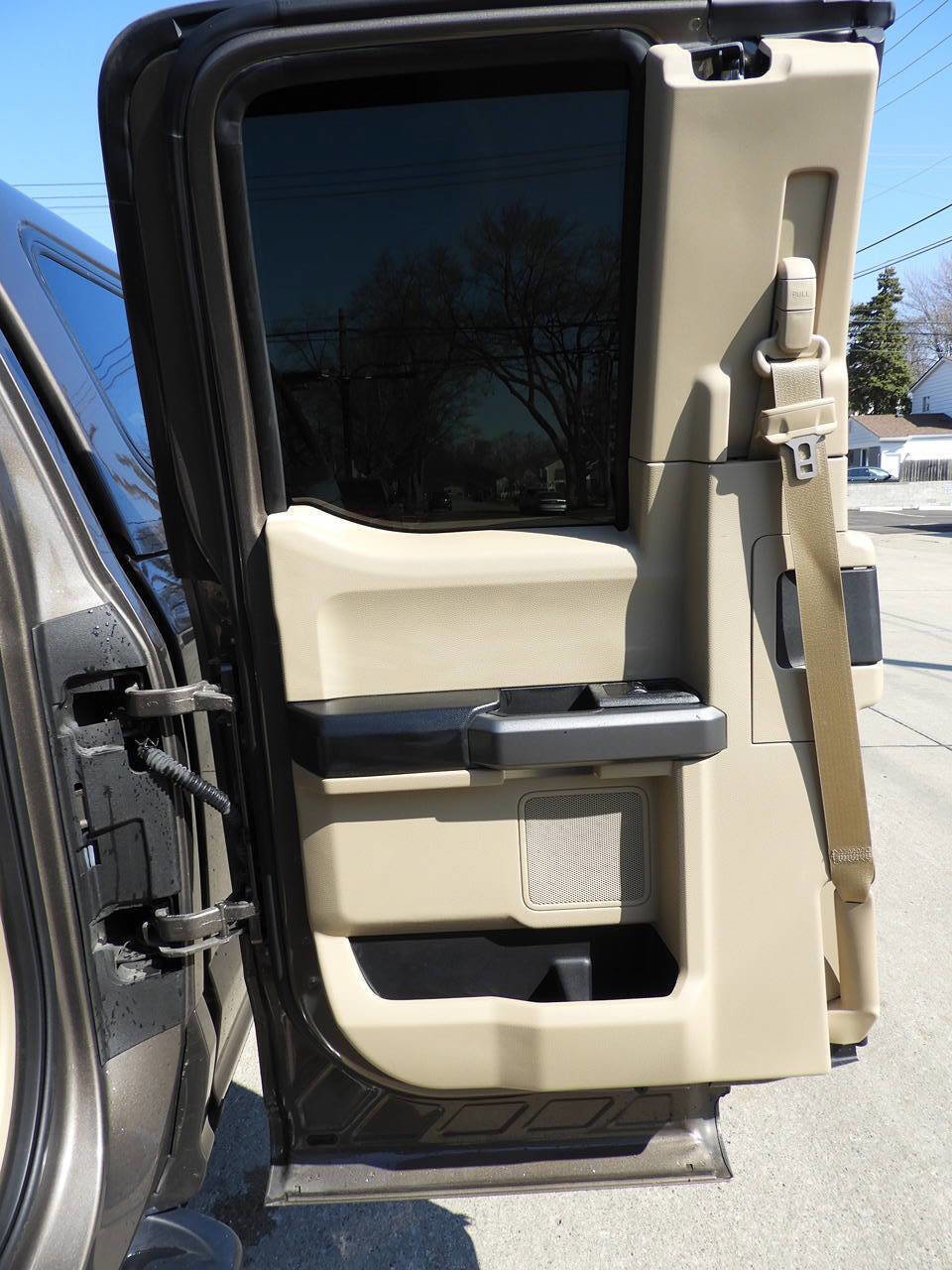 Used 2016 Ford F150 XLT w/ Trailer Tow Package image 26