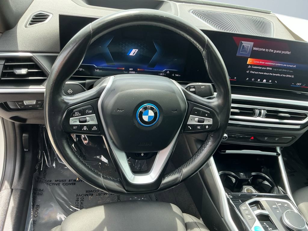 Used 2024 BMW i4 eDrive40 w/ Premium Package RWD image 13