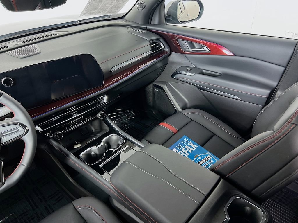 Used 2026 Chevrolet Traverse RS w/ LPO, Floor Liner Package image 23