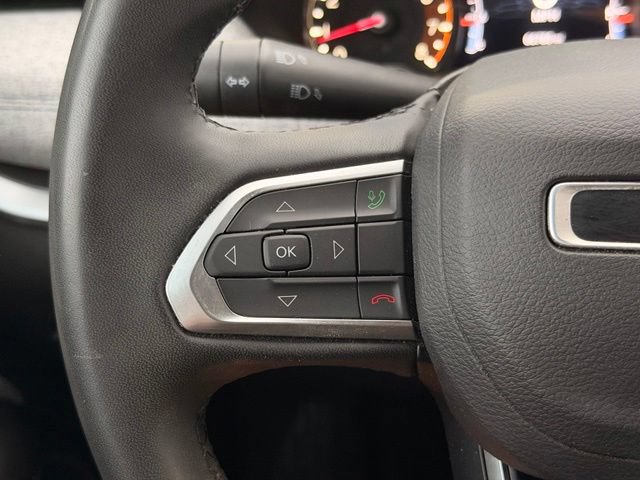 Used 2024 Jeep Compass Latitude AWD/4WD image 25