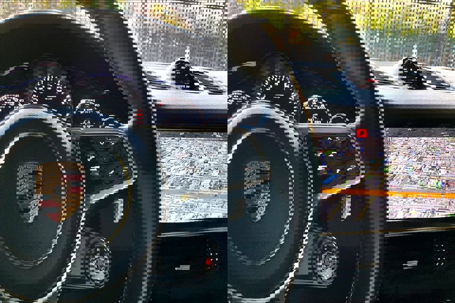 Used 2020 Porsche Cayenne S image 24