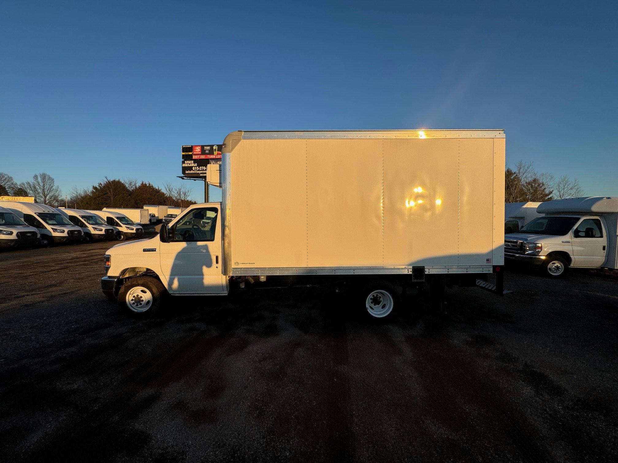 New 2026 Ford E-450 and Econoline 450 Super Duty w/ Power Equipment Group RWD image 14