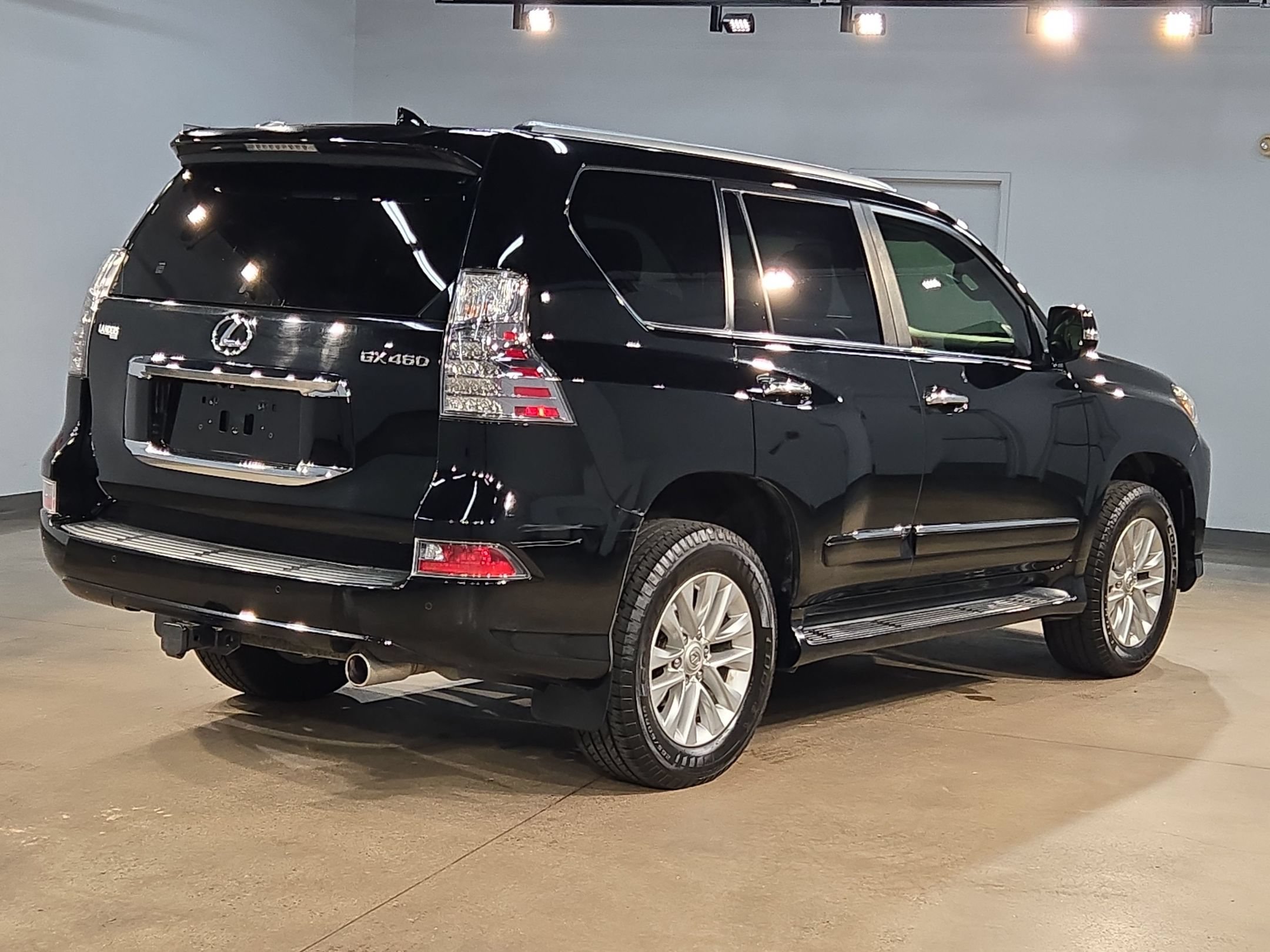Used 2017 Lexus GX 460 Premium AWD/4WD image 7