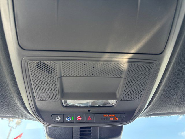 New 2026 Chevrolet Traverse LT w/ Driver Confidence Package FWD image 30