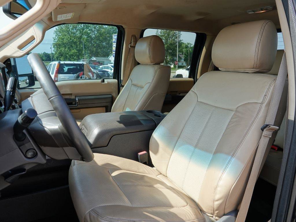 Used 2014 Ford F250 Lariat w/ Chrome Package AWD/4WD image 10