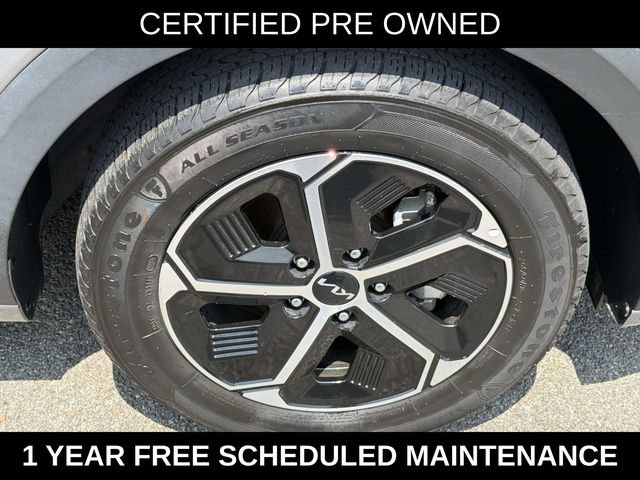 Used 2024 Kia Niro LX FWD image 7