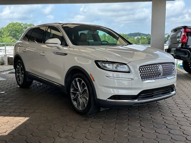 Certified 2022 Lincoln Nautilus Reserve w/ Luxury Package AWD/4WD image 23