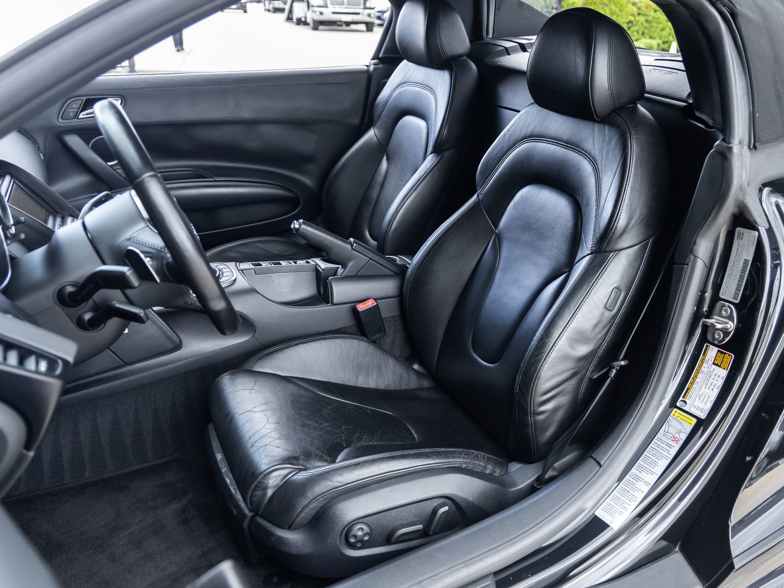 Used 2011 Audi R8 V10 AWD/4WD image 26