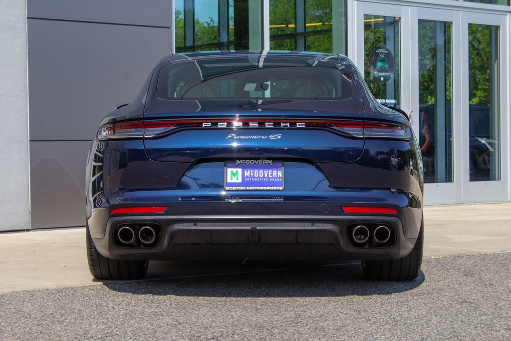 Used 2022 Porsche Panamera 4S AWD/4WD image 9
