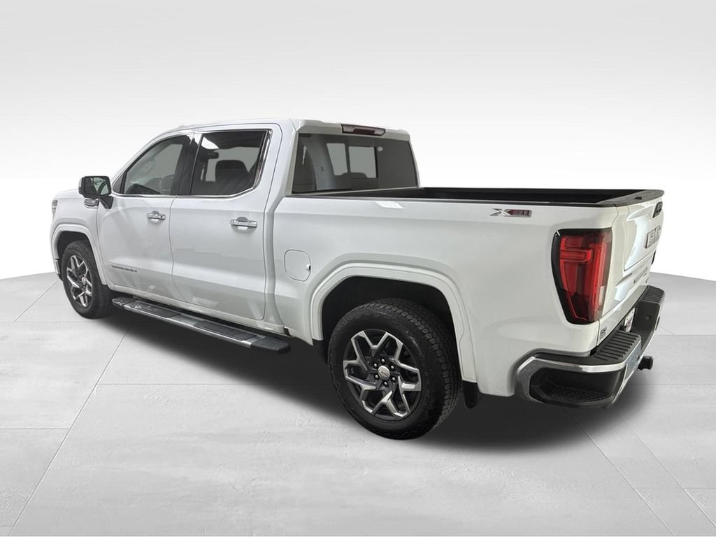 Used 2025 GMC Sierra 1500 SLT AWD/4WD image 8