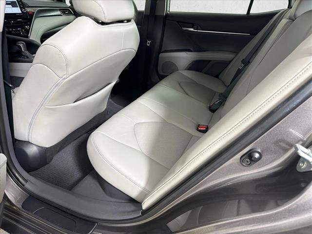 Used 2022 Toyota Camry XLE FWD image 20