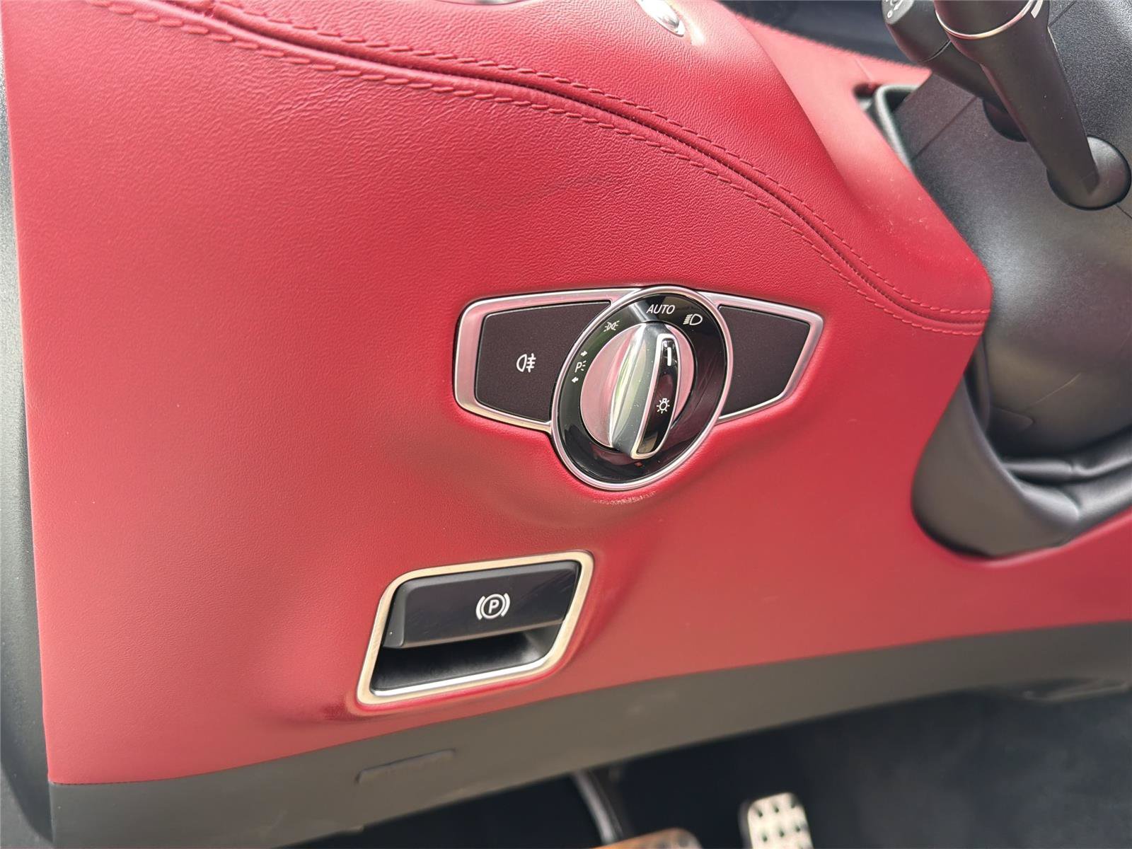 Used 2017 Mercedes-Benz S 550 Cabriolet image 31