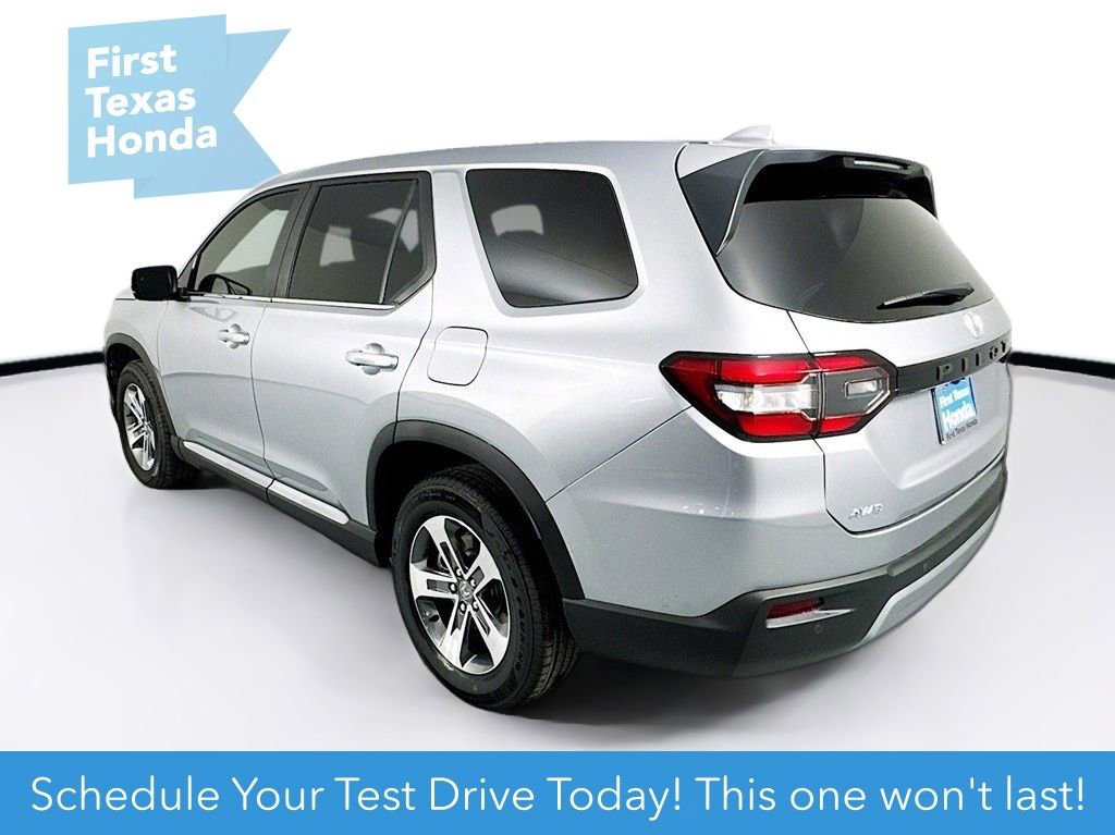 Certified 2025 Honda Pilot EX-L image 5
