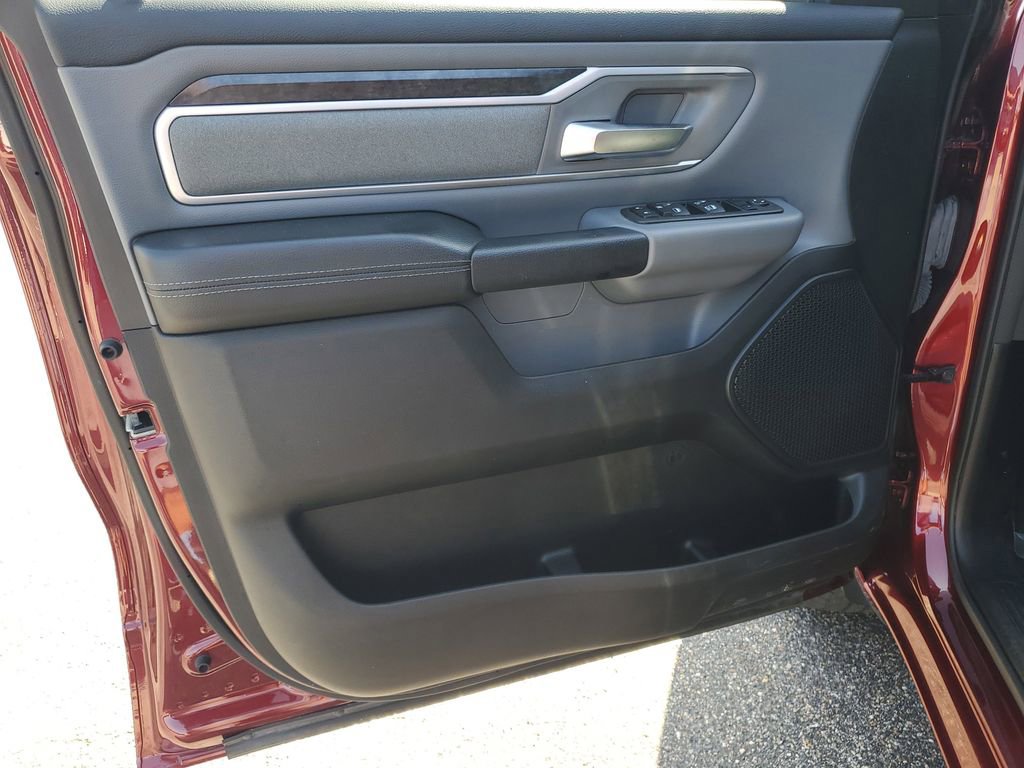 Used 2023 RAM 1500 Big Horn AWD/4WD image 8