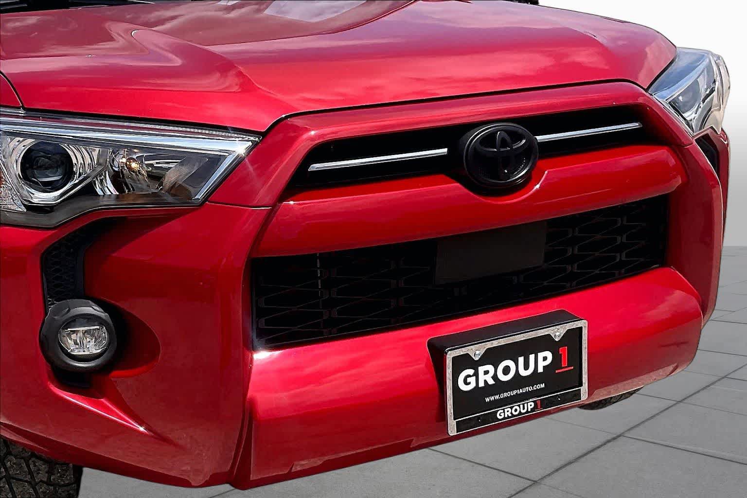 Used 2023 Toyota 4Runner SR5 Premium w/ Moonroof Package RWD image 30