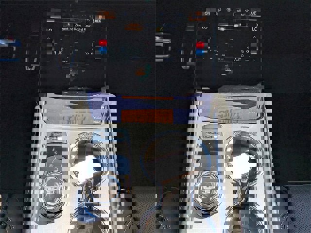 New 2026 Cadillac Vistiq Sport w/ LPO, Floor Liner Package image 20