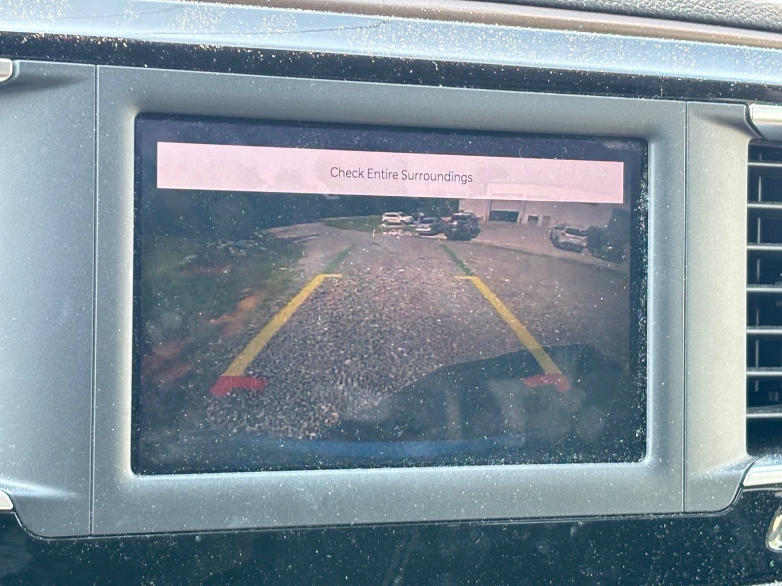 Used 2022 Chrysler Voyager LX FWD image 12