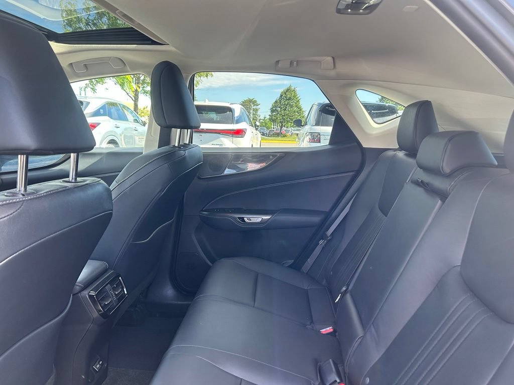 Used 2023 Lexus NX 350 AWD image 15