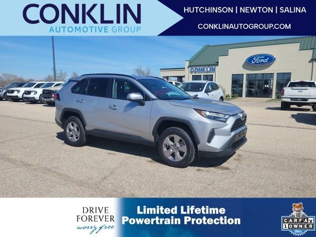 Used 2024 Toyota RAV4 XLE FWD image 1