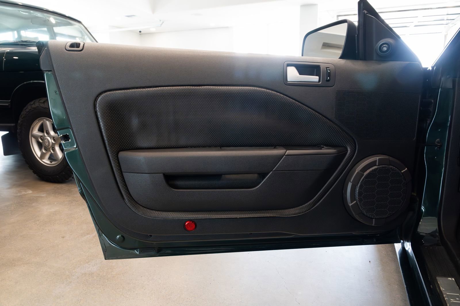 Used 2008 Ford Mustang GT Premium image 15