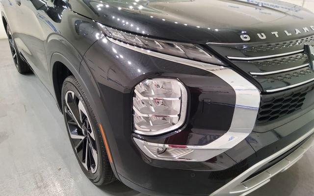 Used 2022 Mitsubishi Outlander SEL image 7