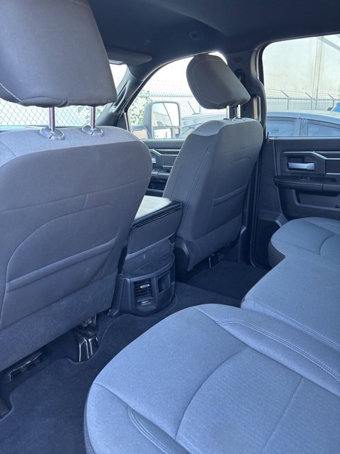 Used 2024 RAM 3500 Big Horn image 6