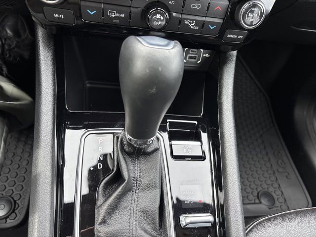 Used 2024 Jeep Compass Latitude w/ Convenience Group image 32