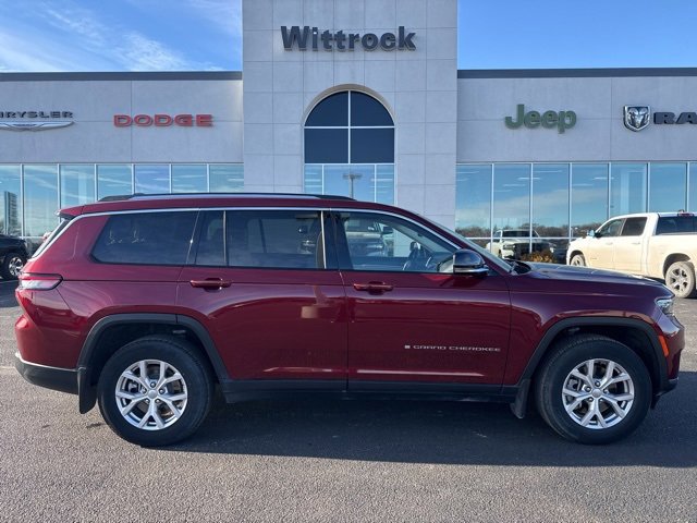Used 2021 Jeep Grand Cherokee L Limited w/ MOPAR Finishing Package image 9