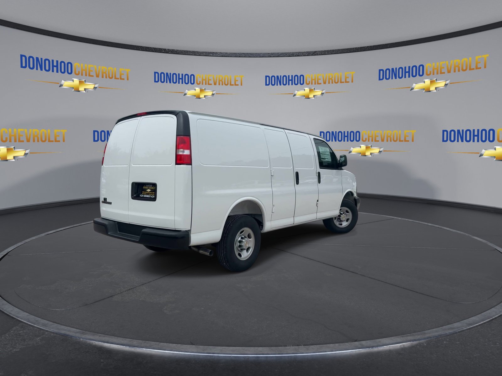 New 2026 Chevrolet Express 2500 w/ Driver Convenience Package RWD image 11