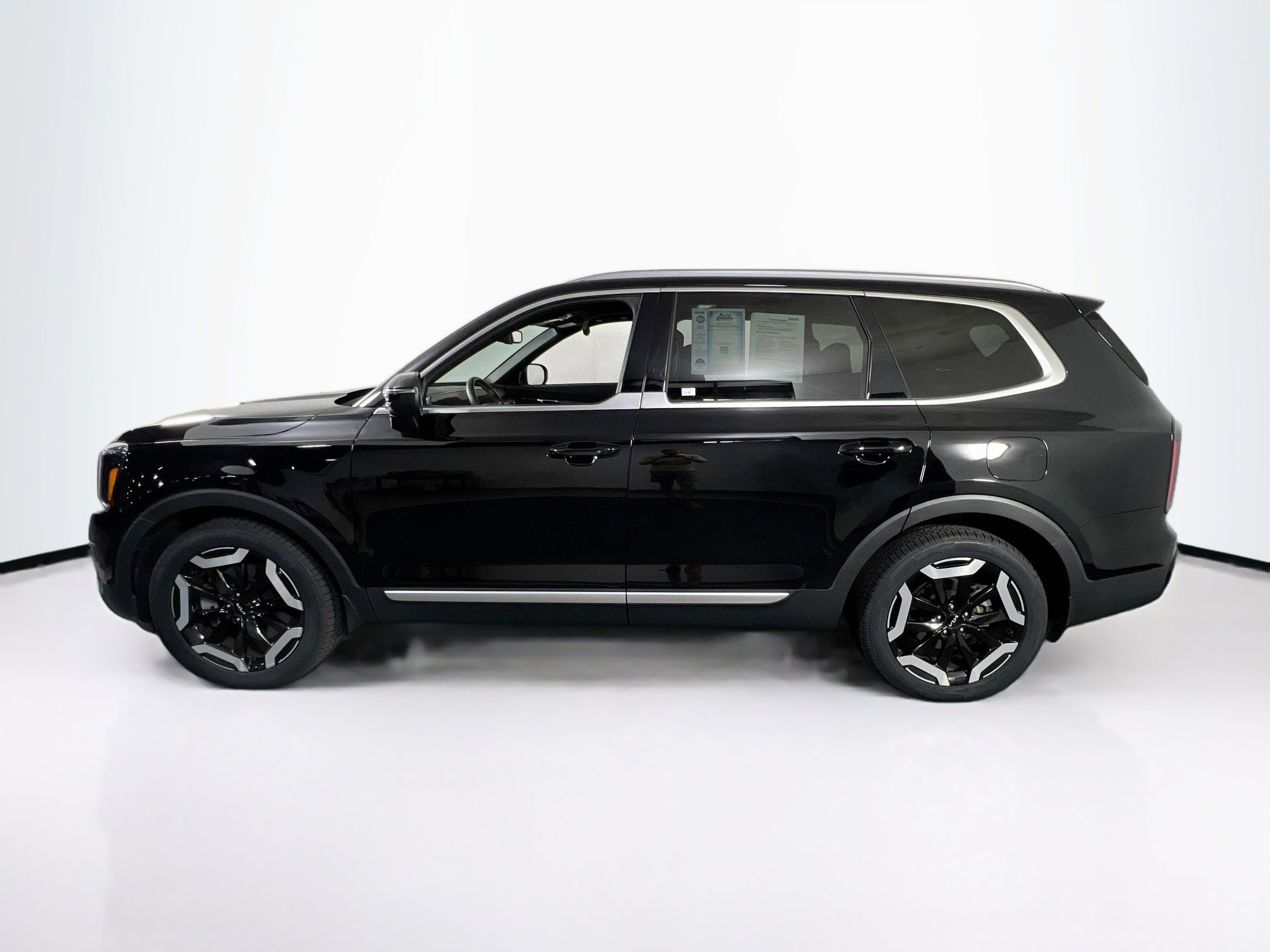 Used 2024 Kia Telluride EX image 8