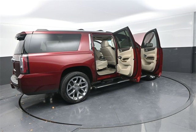 Used 2020 GMC Yukon XL Denali w/ Denali Ultimate Package image 31
