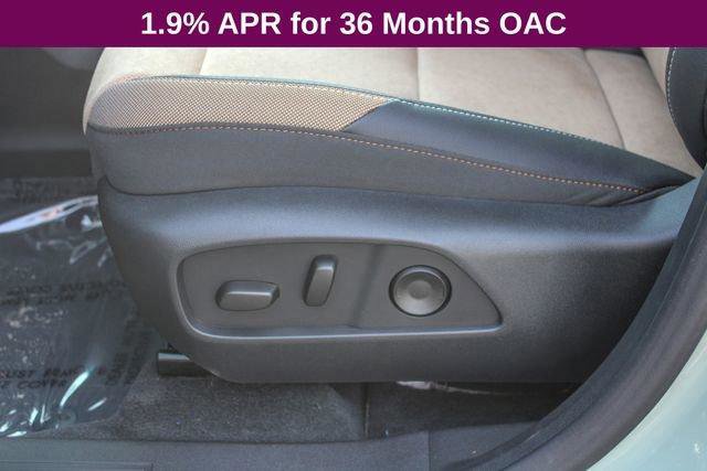 New 2026 Chevrolet Equinox ACTIV w/ Convenience Package III image 16