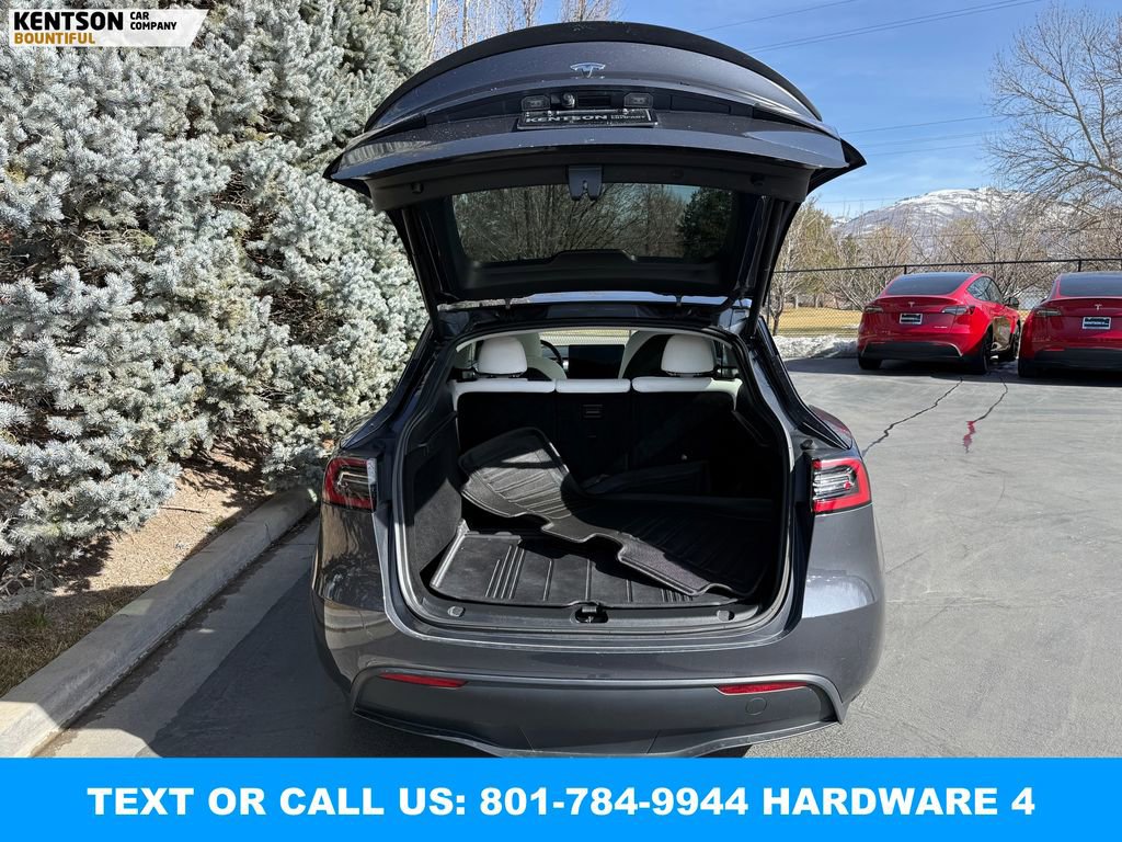 Used 2023 Tesla Model Y Long Range image 34