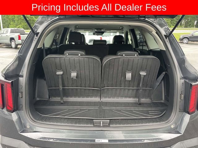 Used 2024 Kia Sorento S AWD/4WD image 13