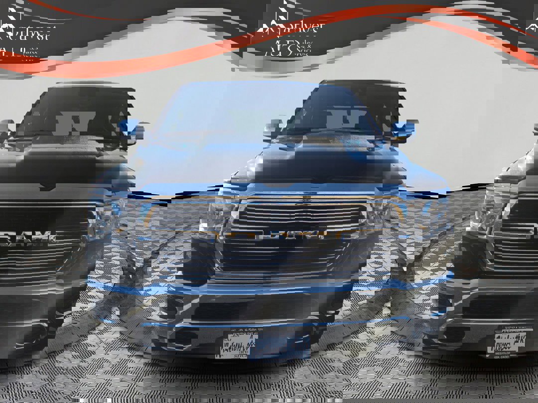 Used 2024 RAM 1500 Laramie image 2