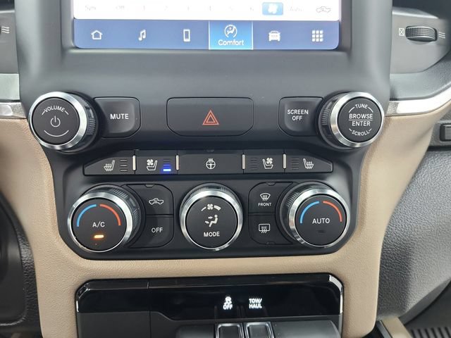 Used 2024 RAM 3500 Big Horn AWD/4WD image 64