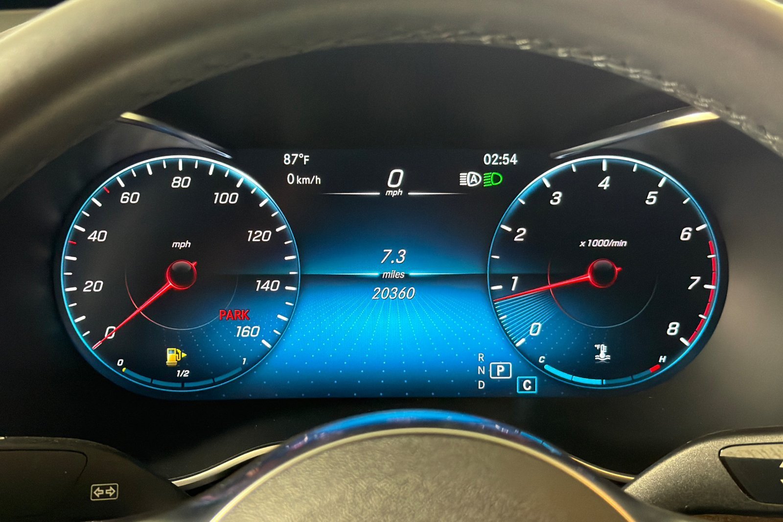Used 2022 Mercedes-Benz GLC 300 4MATIC Coupe image 22