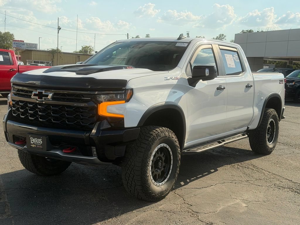 Used 2023 Chevrolet Silverado 1500 ZR2 AWD/4WD image 3