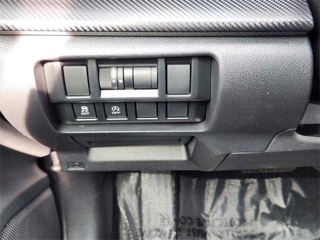 Certified 2023 Subaru Crosstrek 2.0i Premium image 22