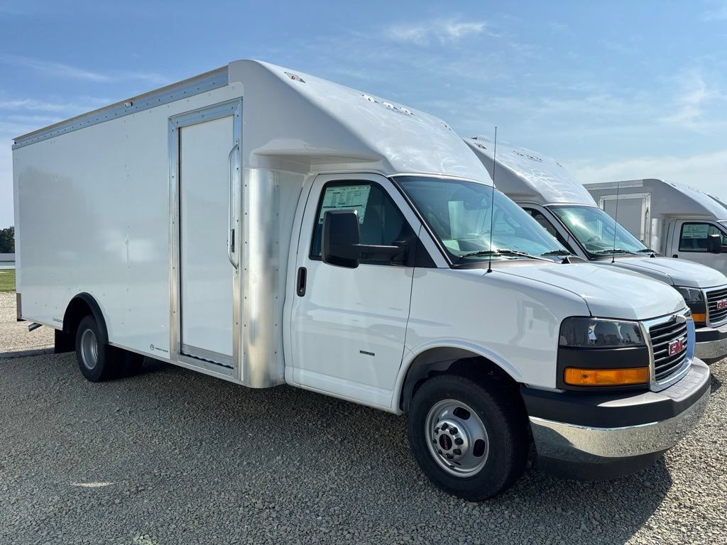 New 2026 GMC Savana 3500 Extended w/ Power Convenience Package RWD image 2