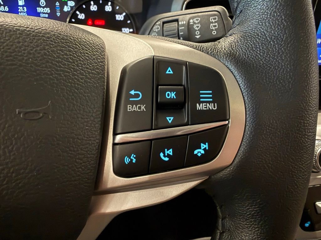 Used 2023 Ford Explorer XLT w/ Equipment Group 202A AWD/4WD image 27