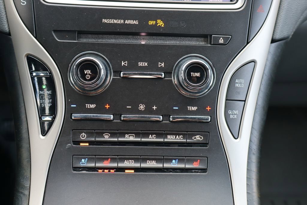 Used 2020 Lincoln Nautilus Reserve w/ Equipment Group 201A AWD/4WD image 13